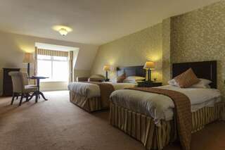 Отель Sandhouse Hotel Росноулах Улучшенный двухместный номер с 2 отдельными кроватями и видом на море-1
